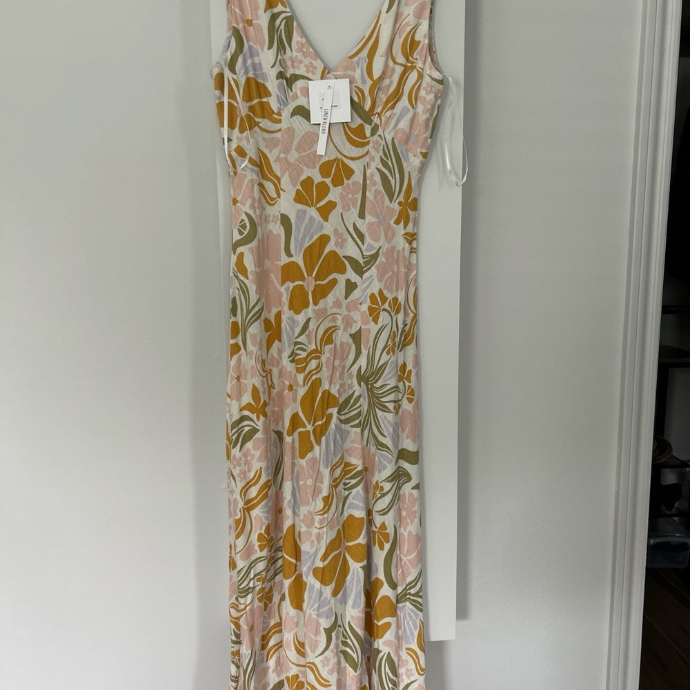PAPER HEART MAXI V NECK SLEEVELESS FLORAL DRESS SIZE XS